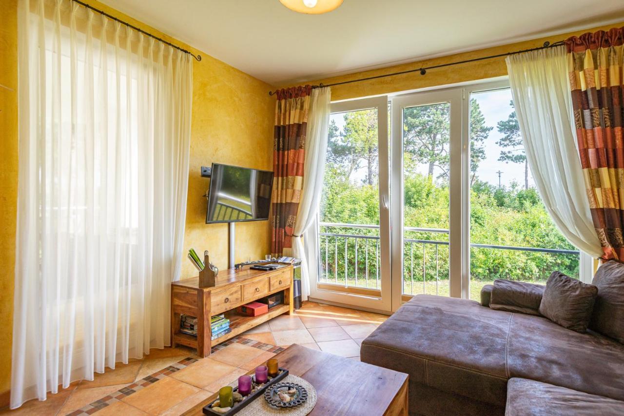 Ferienwohnung Romantica Am Strand Von ยูลิอุสรู ภายนอก รูปภาพ